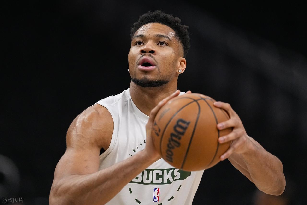 开云官方网站-加时鏖战打到窒息，雄鹿把鹈鹕拖进深渊，44分也没能救命